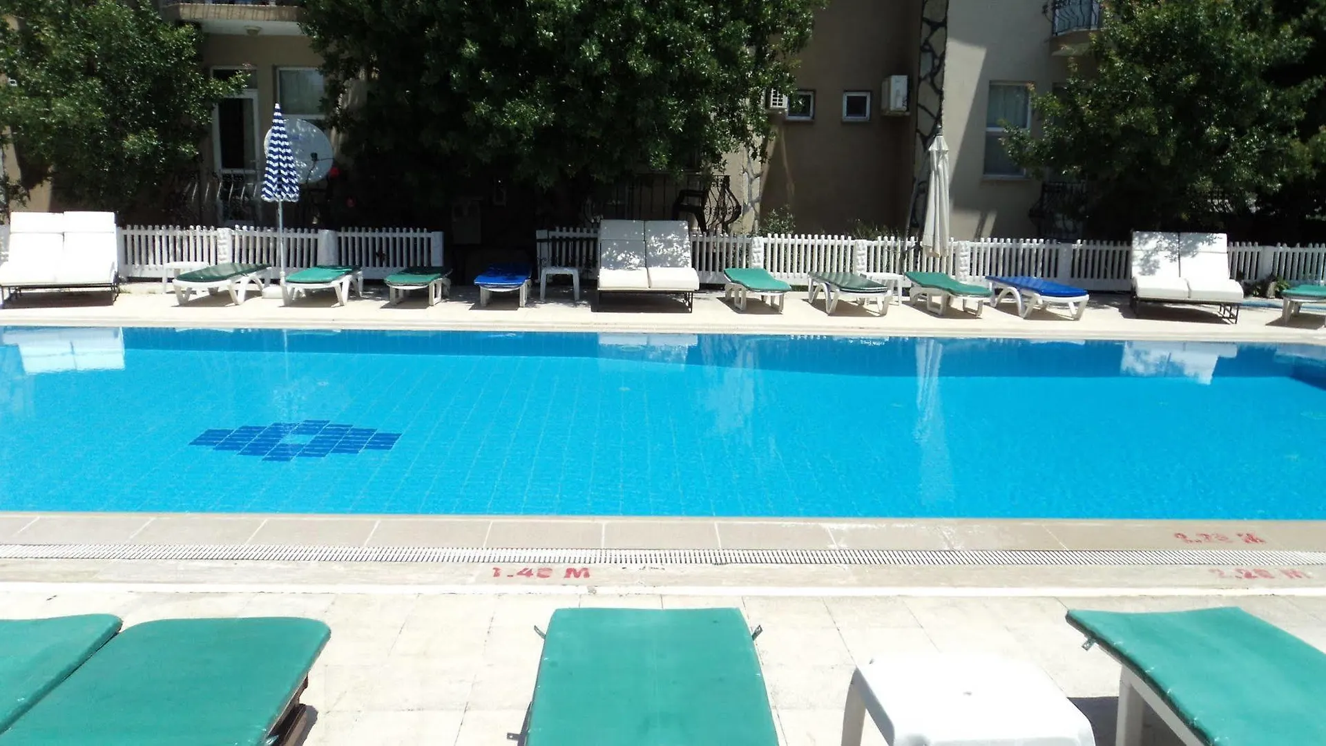 אולודניץ Club La Perla Hotel 2*,  טורקיה